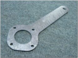 Clutch secured wrench ( Stadion, Jawetta )